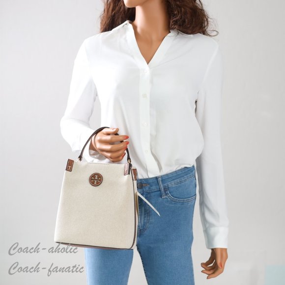 NWT Tory Burch Blake Canvas Bucket Bag Crossbody in Canvas/Classic Cuoio - Picture 2 of 12